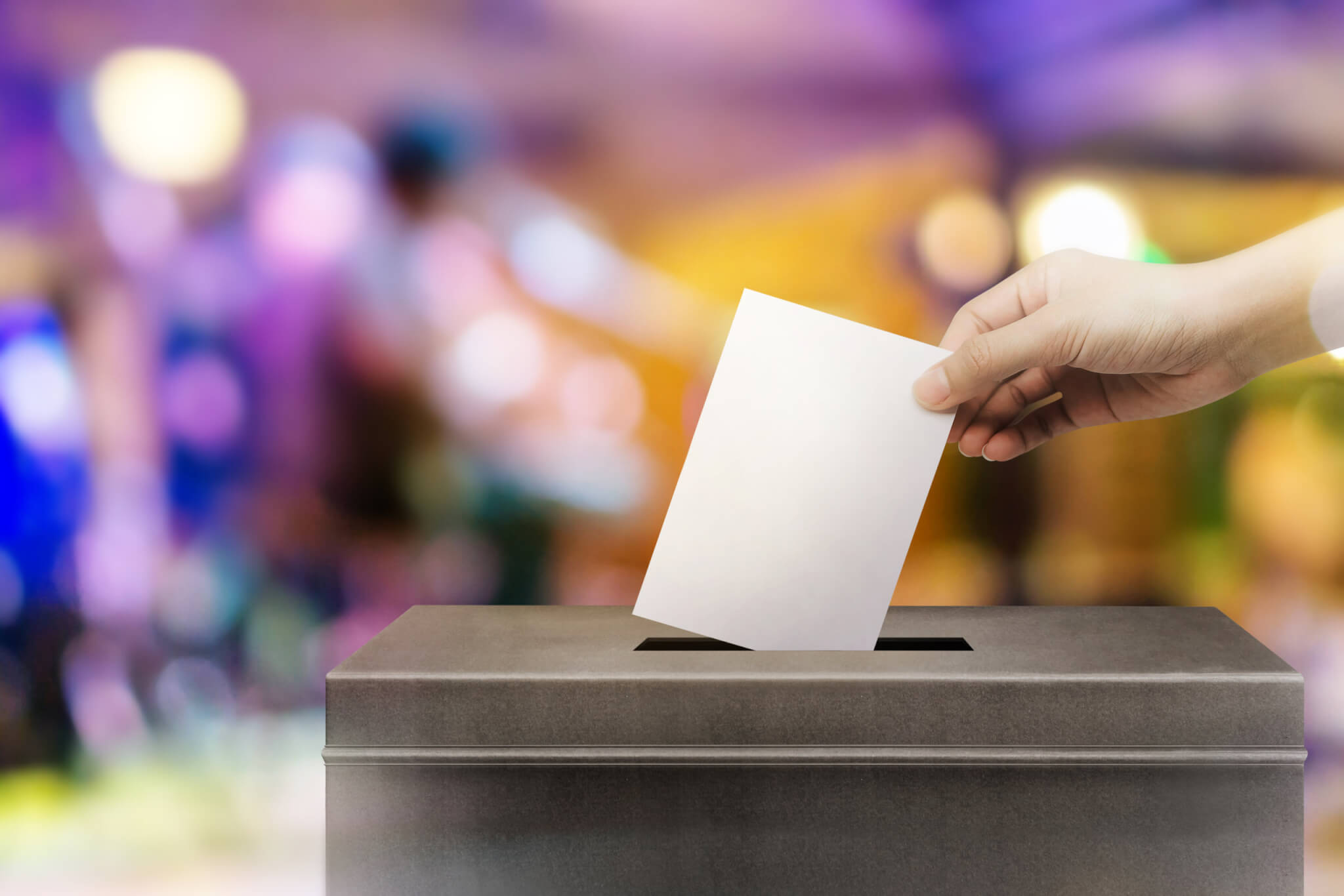 SUPER TUESDAY 2008: RECORD NUMBER OF YOUNG VOTERS