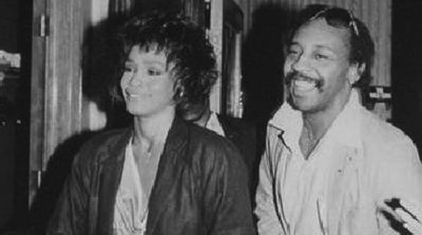 ddc8b_whitney_houstonken_reynoldsundated-big-ver-upper whitney houston