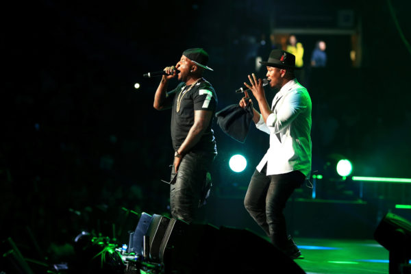 ><figcaption>LOS ANGELES, CA – JUNE 26: Rapper Young Jeezy (L) and singer-songwriter Ne-Yo perform onstage during the Nicki Minaj, Ne-Yo, Tinashe, Rae Sremmurd concert at Staples Center on June 26, 2015 in Los Angeles, California. (Photo by Christopher Polk/BET/Getty Images for BET)</figcaption></figure>
<p>(CLICK NEXT FOR MORE PICS)</p>
<figure class=