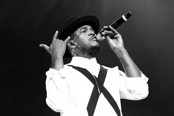 ><figcaption>LOS ANGELES, CA – JUNE 26: (EDITORS NOTE: Image was shot in black and white. Color version is not available.) Rapper Ne-Yo performs onstage during the Nicki Minaj, Ne-Yo, Tinashe, Rae Sremmurd concert at Staples Center on June 26, 2015 in Los Angeles, California. (Photo by Earl Gibson/BET/Getty Images for BET)</figcaption></figure>
<figure class=