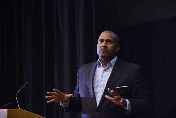 ><figcaption>Talk show host and bestselling author Tavis Smiley speaking at the Bunker Hill Community College Compelling Conversations Speaker Series. (PRNewsFoto/Bunker Hill Community College)</figcaption></figure>
<p>Talk show host and bestselling author Tavis Smiley?kicked off Bunker Hill Community College’s annual <strong>Compelling Conversations</strong> speaker series on Thursday, October 22, with an upbeat talk about optimism and hope that brought cheers and laughter from the audience. Before the lecture, Smiley enjoyed a lunch with students and staff in the College art gallery and met with students in Professor James Rogash’s journalism class. Smiley answered student questions and told them the best journalists are “generous listeners.”<br />Sharing his own story during his lecture in the College auditorium, Smiley described growing up in a three-bedroom trailer with nine siblings, his parents and his grandmother. He told the audience about the epiphany he had at age 35 when he realized that, given the life expectancy for black men, he already had fewer years ahead of him than behind him. He urged the students to write a mission statement for their own lives and use their time well.<br />Smiley was born in Mississippi and grew up in a town in Indiana called Bunker Hill. He said that he had built his life on hope. He talked his way into an internship and then landed a job with Los Angeles Mayor Tom Bradley to launch his career in communications. In 2004 he became the first person of color to have his own daily show on <strong>National Public Radio</strong>.<br />“You have a role to play in shaping America to be as good as its promise,” he told the students. He said they should give themselves an assignment to do something about an issue they encounter every day. “By brightening the corner where you are, you can have a huge impact,” he said.<br />TIME magazine has listed Smiley among “The World’s 100 Most Influential People.” He has been honored with a Star on the Hollywood Walk of Fame. Smiley is currently the host of the late-night television talk show tavis smiley on PBS, as well as The tavis smiley Show from Public Radio International (PRI). He is the author of 18 books.<br />For a decade, <strong>Compelling Conversations</strong> has brought high-profile speakers to <strong>Bunker Hill Community College</strong> to discuss their professional experience and provide inspiration for students. Speakers have ranged from author Wes Moore and advocate for the deaf and Academy Award-winner Marlee Matlin to Grammy award-winning rapper Ice-T and documentary filmmaker Ken Burns. Learn more about the BHCC <strong>Compelling Conversations</strong> Series at bhcc.edu/cc.</p>
<div class=
