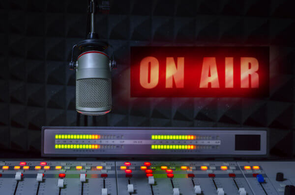 Radio Facts,radio djs,urban adult,Urban Radio,?urban radio personalities, rap radio stations,R&B radio station, hip-hop music radio, black female singers