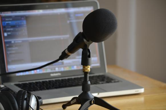 radiofacts.com