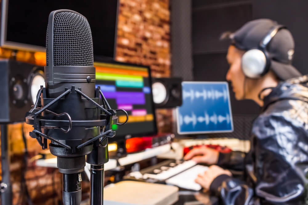 Radio Facts,radio djs,urban adult,Urban Radio,?urban radio personalities, rap radio stations,R&Bradio station, hip-hop music radio, black female singers