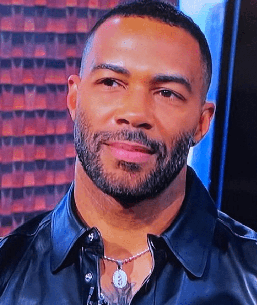 Image default