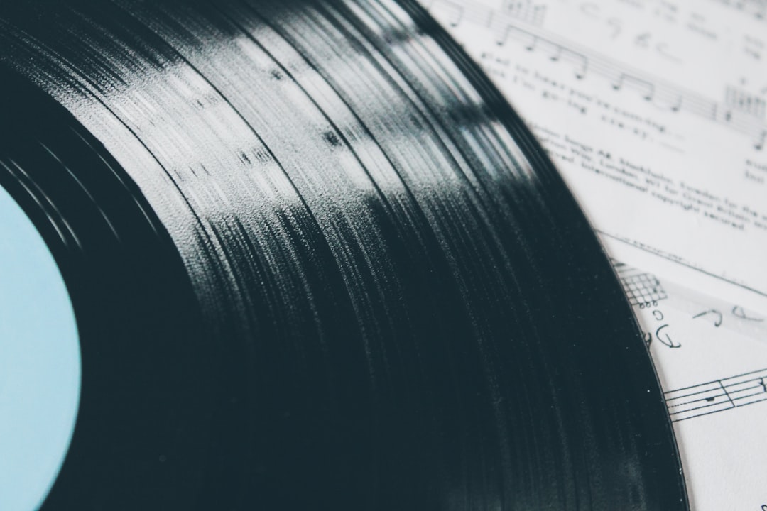 Spotify and Apple Music Unveil Year-End Summaries for 2025
