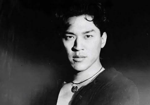 Where is KKBT Legend Theo Mizuhara?