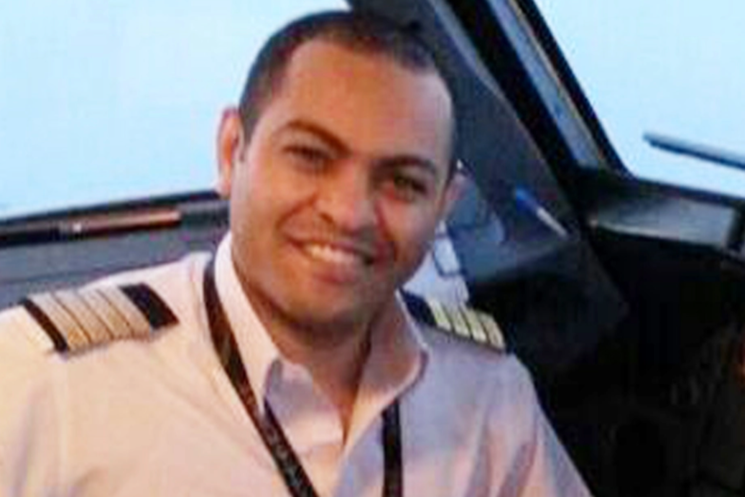 Pilot's Cigarette Caused Crash Killing 66