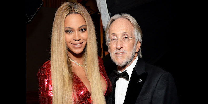 ><figcaption>LOS ANGELES, CA – FEBRUARY 12: Recording artist Beyonce (L) and President/CEO of The Recording Academy and GRAMMY Foundation President/CEO Neil Portnow attend the The 59th GRAMMY Awards at STAPLES Center on February 12, 2017 in Los Angeles, California. (Photo by Michael Kovac/Getty Images for NARAS)</figcaption></figure>
<p><img loading=