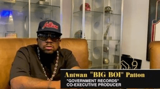 Image default