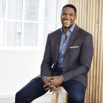 Michael Strahan Named 2022 Broadcaster of the Year by NYSBA