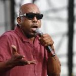 Tone Loc Collapses on Stage