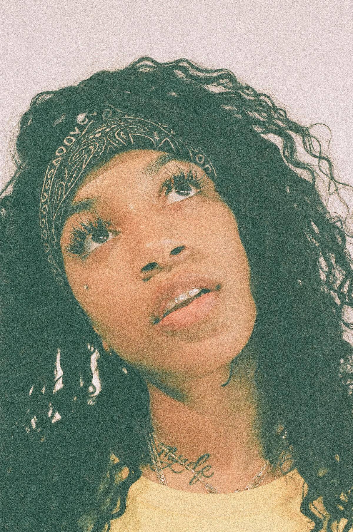 Image default