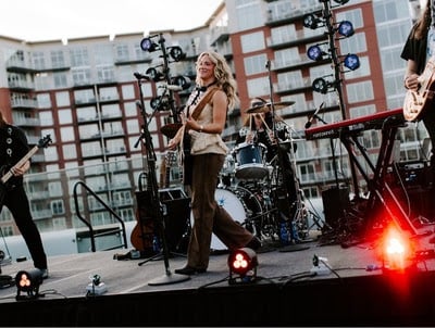 Avery Anna, Tyler Halverson And Julianna Rankin Light Up BMI Rooftop On The Row Avery Anna
