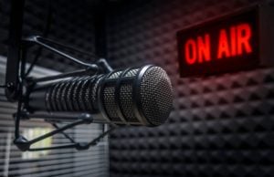 Radio Facts: The 10 Best Black Radio DJs of All Time